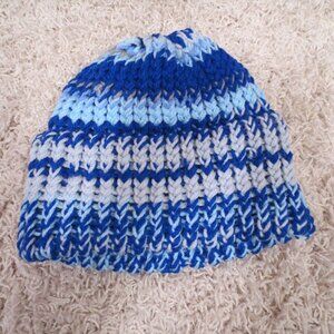 New NWOT Knit Homemade Hat for Winter